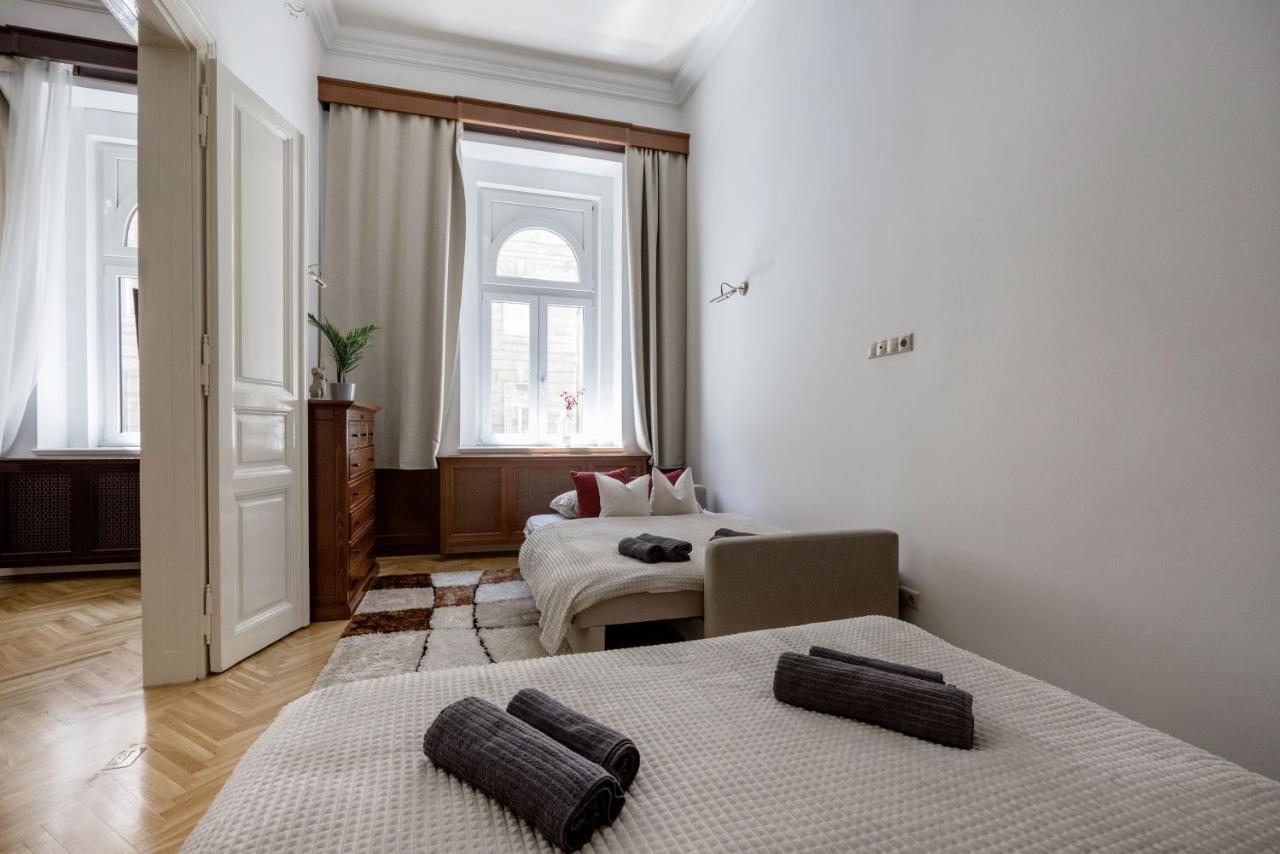 Luxe, Historic Home Downtown Landmarks 19 Century Βουδαπέστη Εξωτερικό φωτογραφία